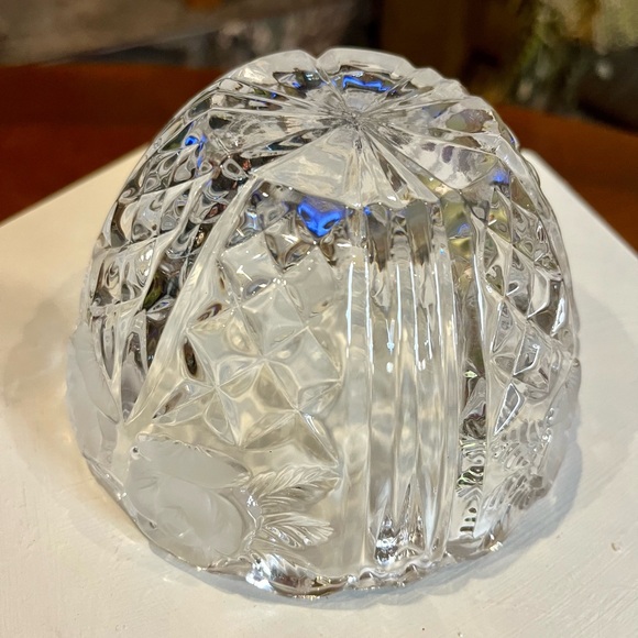 Vintage Lidded Crystal Dish with Frosted Rose Pattern West Germany Lead Crystal - Picture 6 of 12